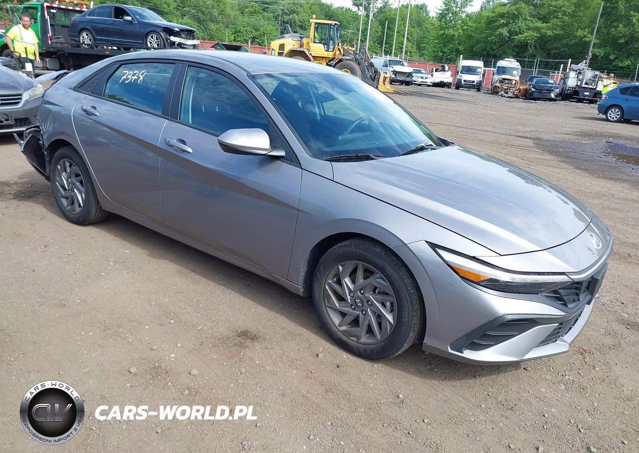 2024 Hyundai Elantra Sel – zdjęcie 1 z 17