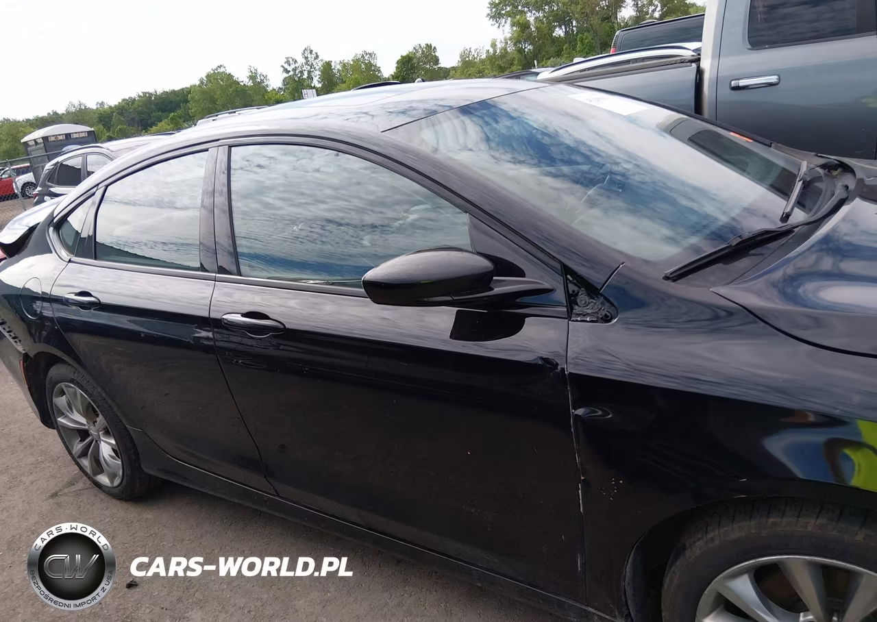 2015 Chrysler 200 S VIN:1C3CCCBG2FN551370 - 13