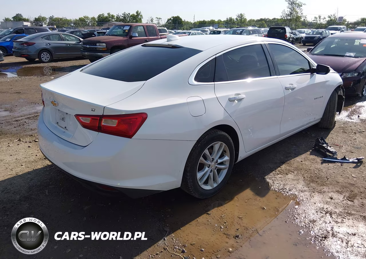 2016 Chevrolet Malibu 1Lt VIN:1G1ZE5STXGF329835 - 4
