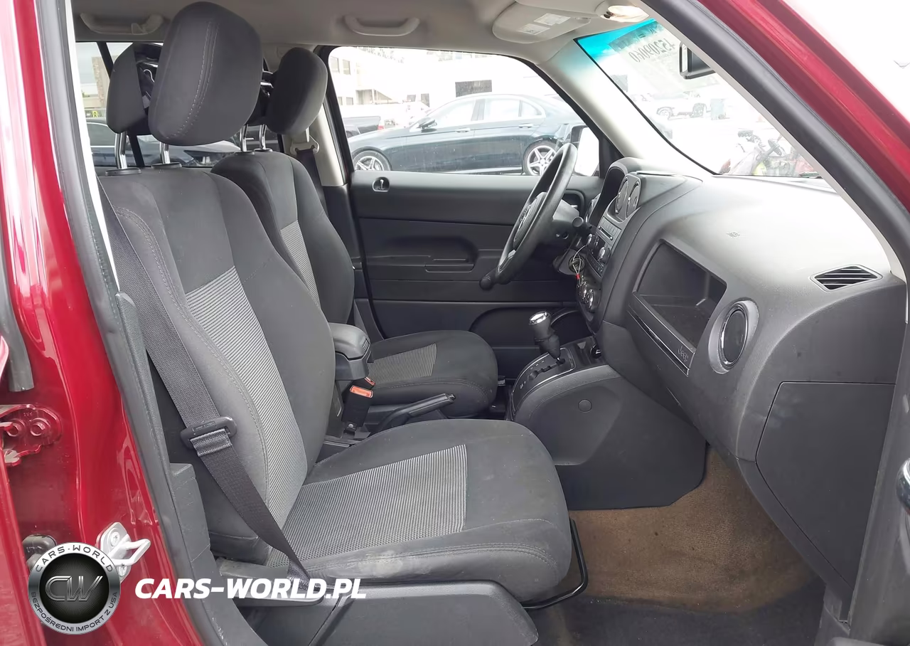 2016 Jeep Patriot Sport VIN:1C4NJPBB5GD739605 - 5