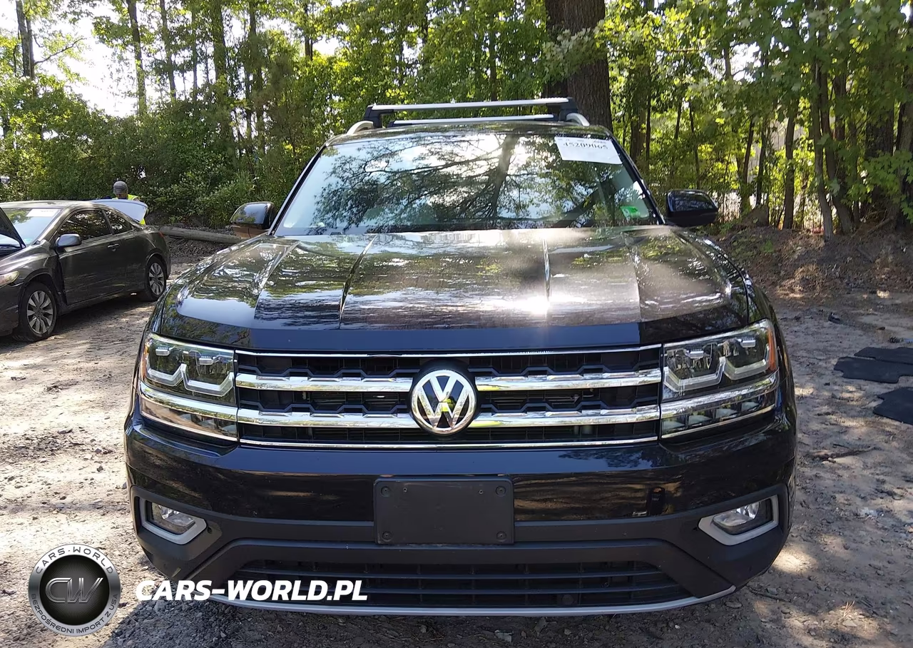 2018 Volkswagen Atlas 3.6L V6 Sel VIN:1V2MR2CA4JC549576 - 13