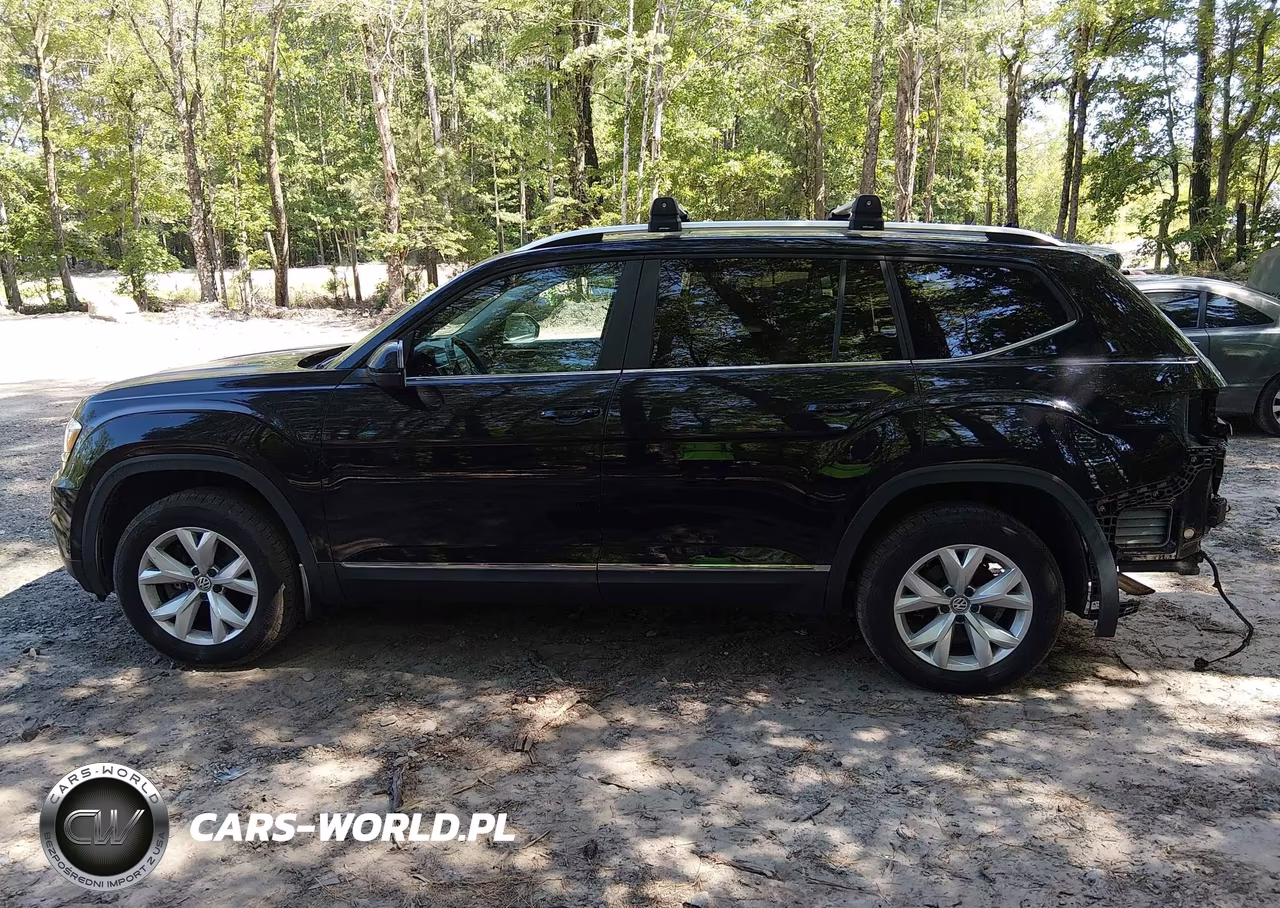 2018 Volkswagen Atlas 3.6L V6 Sel VIN:1V2MR2CA4JC549576 - 15