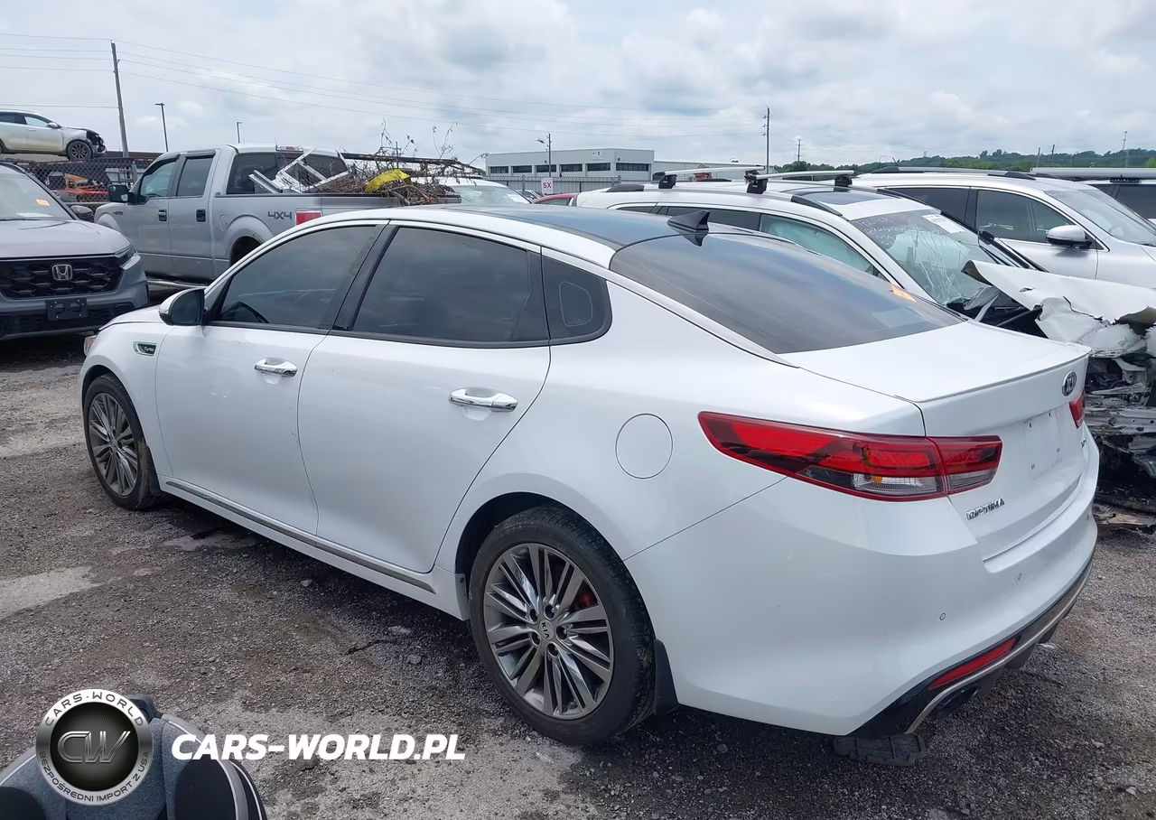 2018 Kia Optima Sx Turbo VIN:5XXGV4L23JG249848 - 3