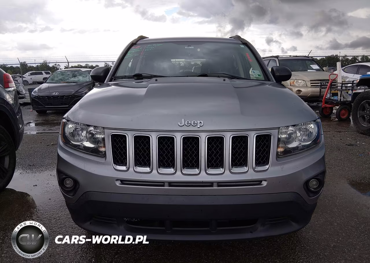 2015 Jeep Compass Sport VIN:1C4NJCBA7FD226130 - 13
