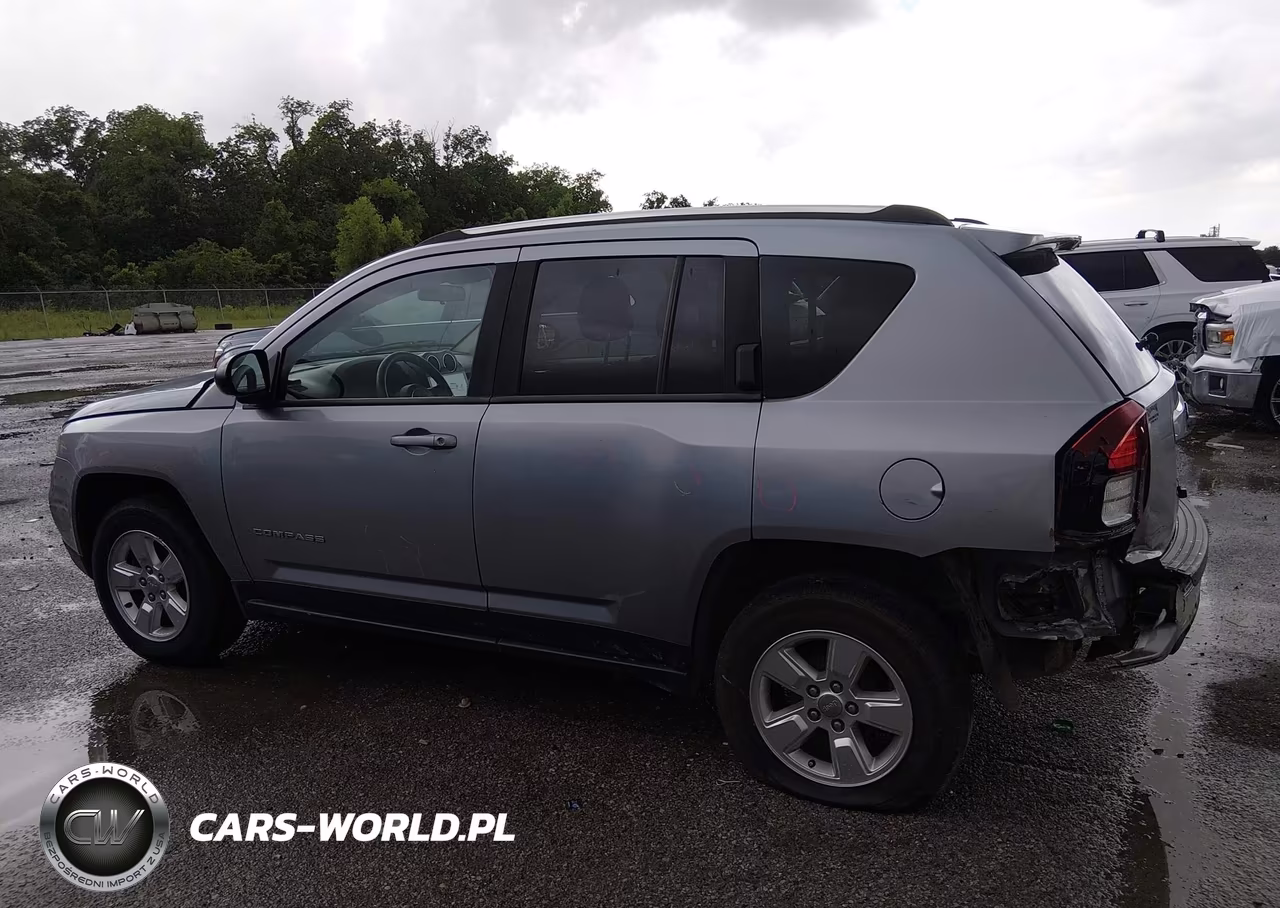 2015 Jeep Compass Sport VIN:1C4NJCBA7FD226130 - 15
