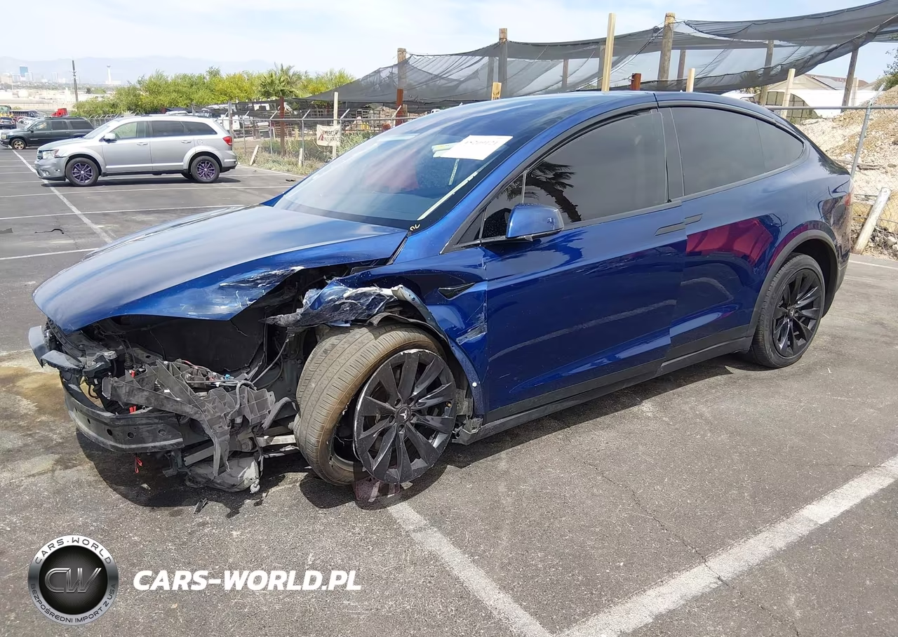 2017 Tesla Model X VIN:5YJXCDE22HF076064 - 2