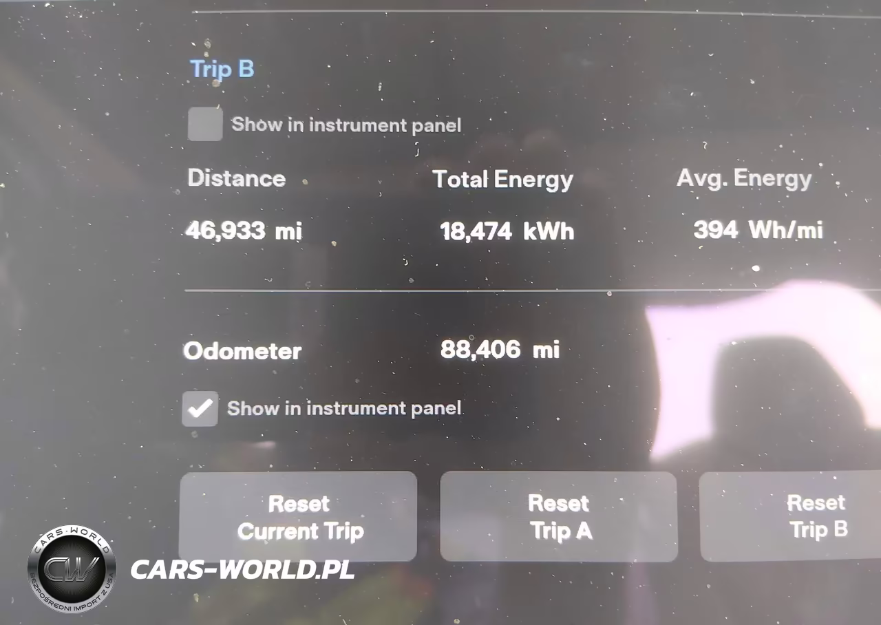 2017 Tesla Model X VIN:5YJXCDE22HF076064 - 7