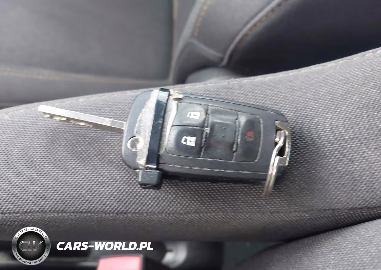 2018 Chevrolet Trax Ls VIN:3GNCJKSB8JL212628 - 11