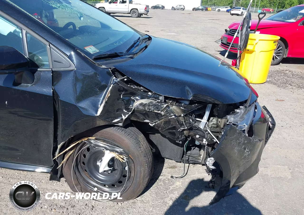 2026 Toyota Corolla Le VIN:5YFB4MDE9TP406993 - 6
