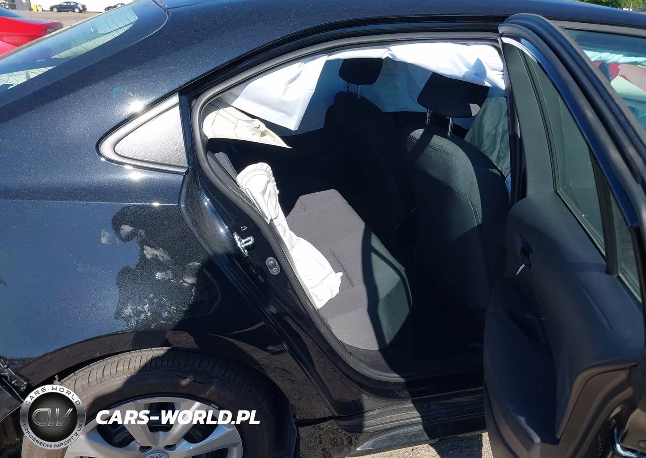 2026 Toyota Corolla Le VIN:5YFB4MDE9TP406993 - 8