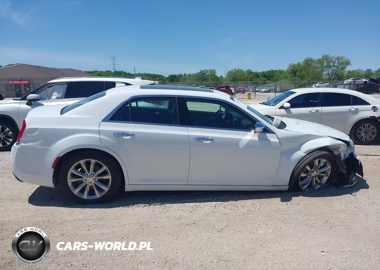 2018 Chrysler 300 Limited Awd VIN:2C3CCAKG7JH199067 - 13