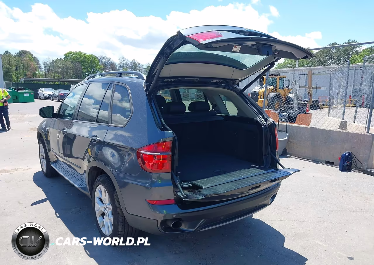 2013 BMW X5 xDrive35I-xDrive35I Premium-xDrive35I Sport Activity VIN:5UXZV4C52D0B02897 - 3