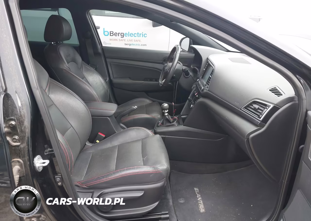 2017 Hyundai Elantra Sport VIN:KMHD04LB5HU352013 - 5
