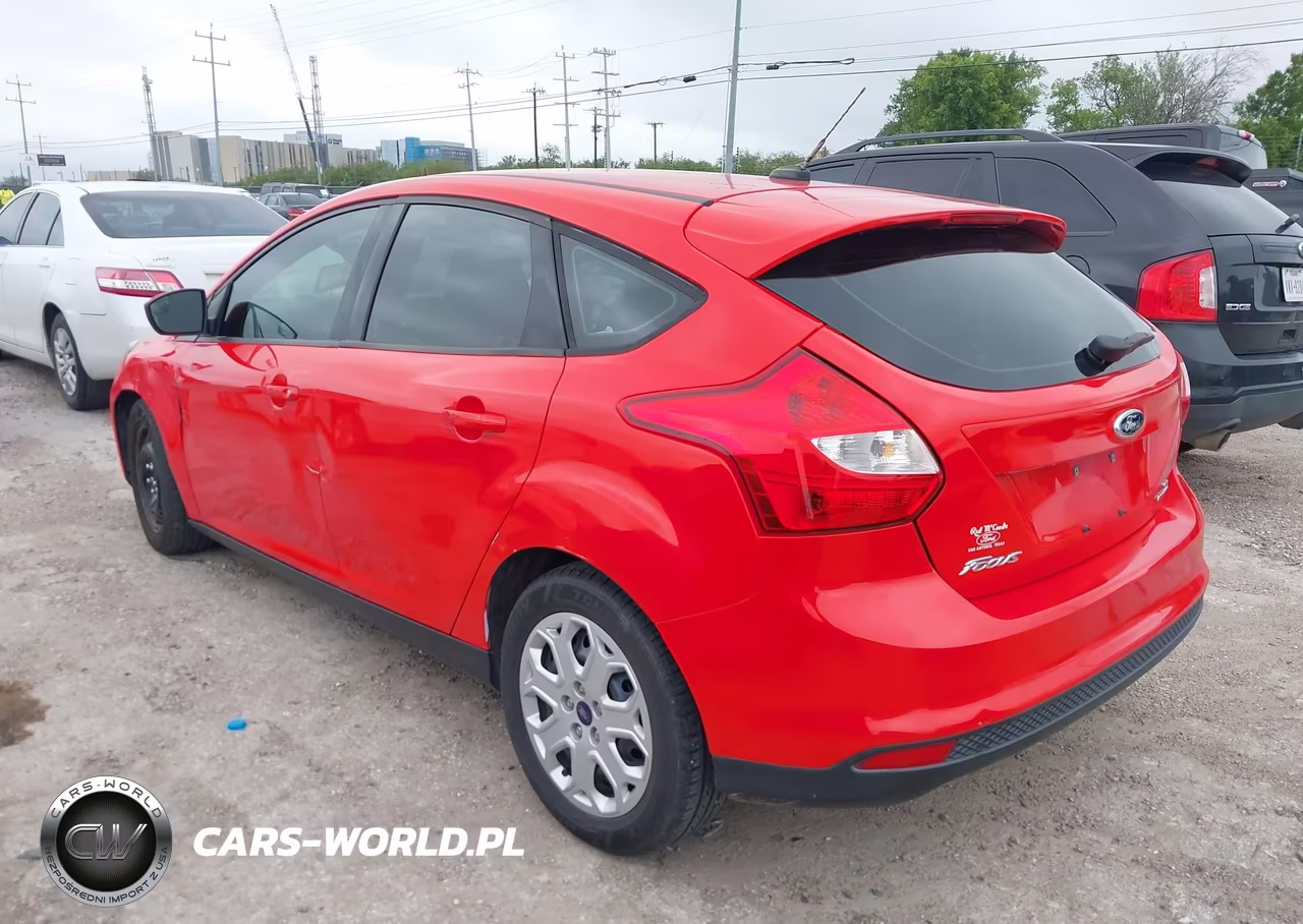2012 Ford Focus Se VIN:1FAHP3K29CL449491 - 3