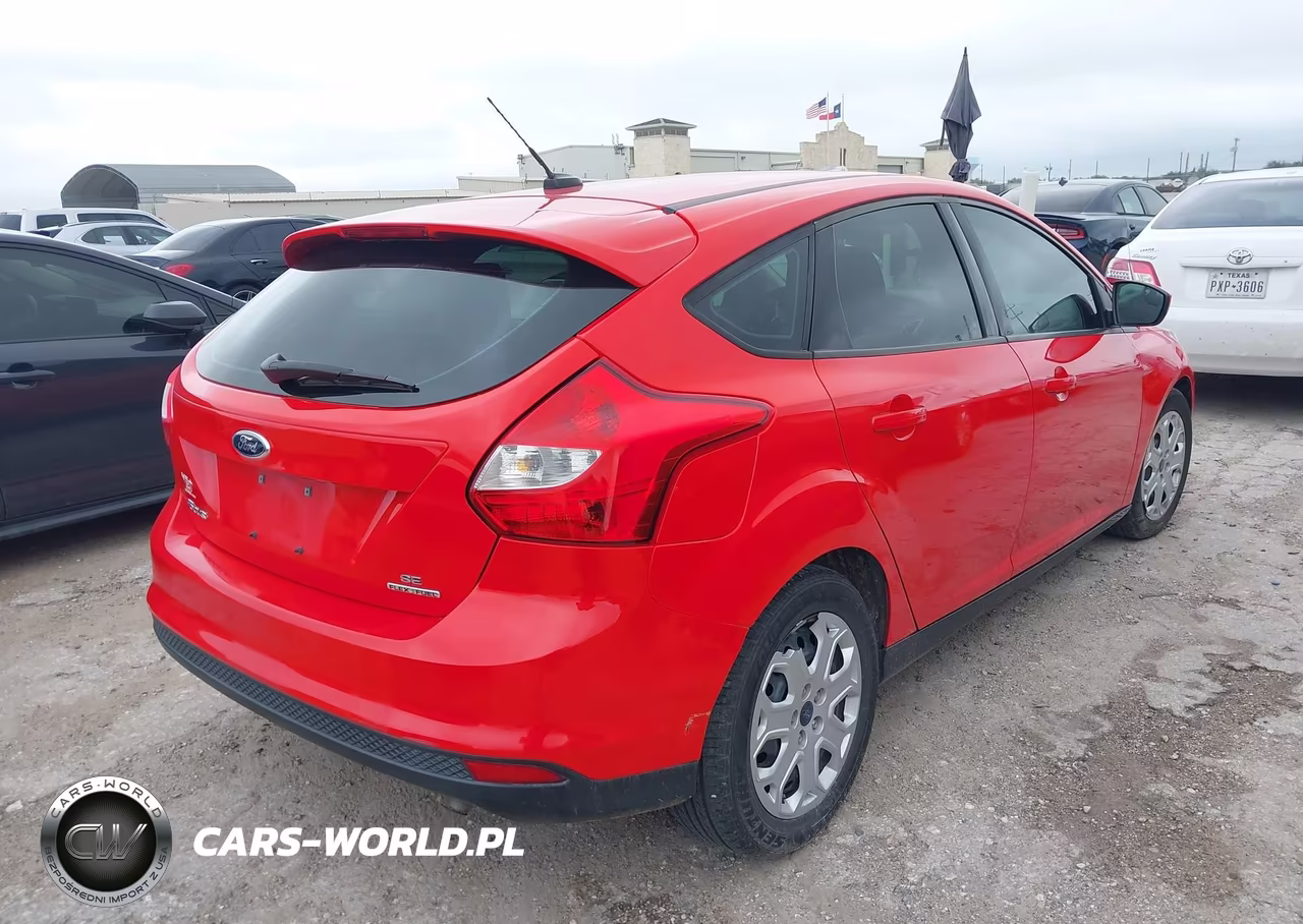 2012 Ford Focus Se VIN:1FAHP3K29CL449491 - 4
