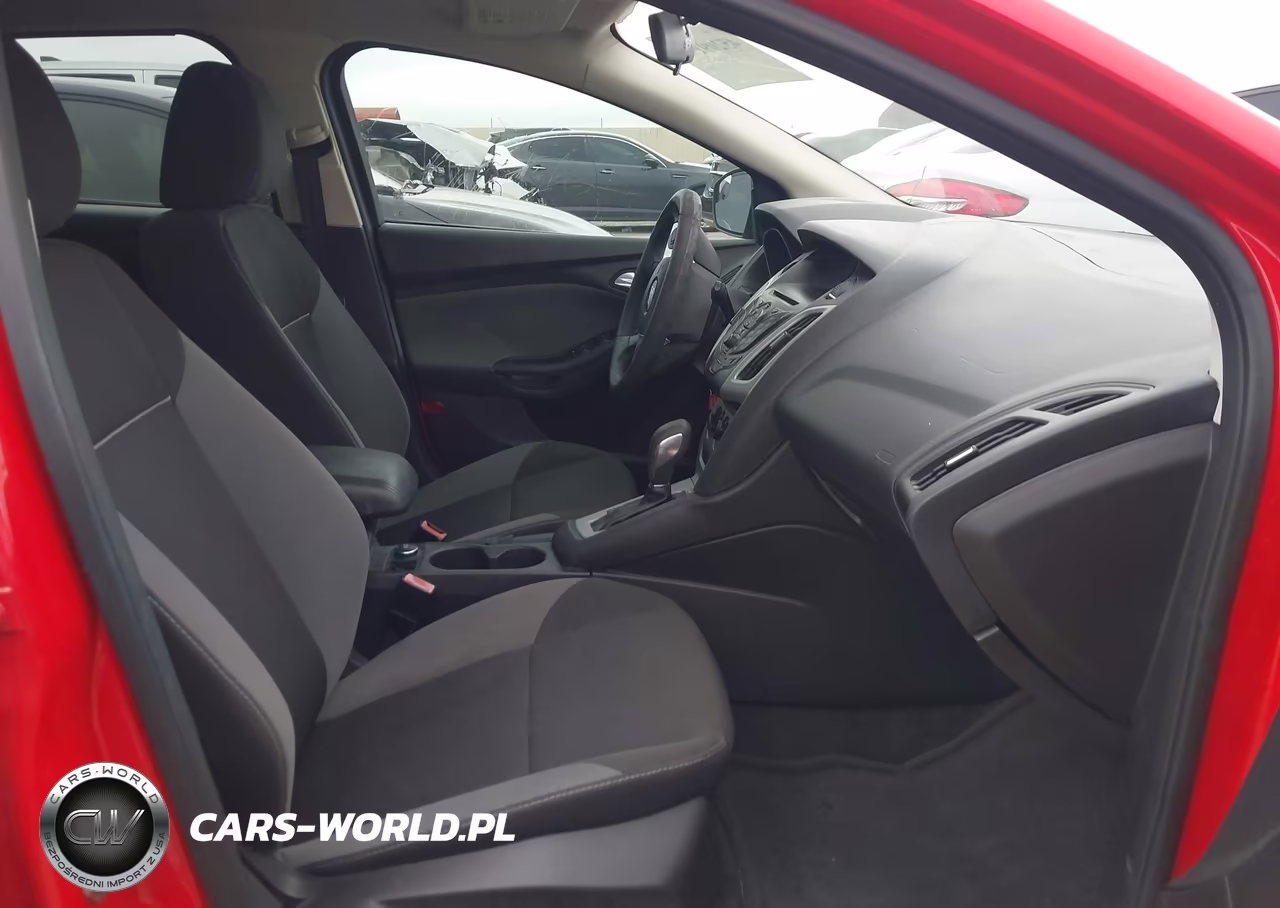 2012 Ford Focus Se VIN:1FAHP3K29CL449491 - 5
