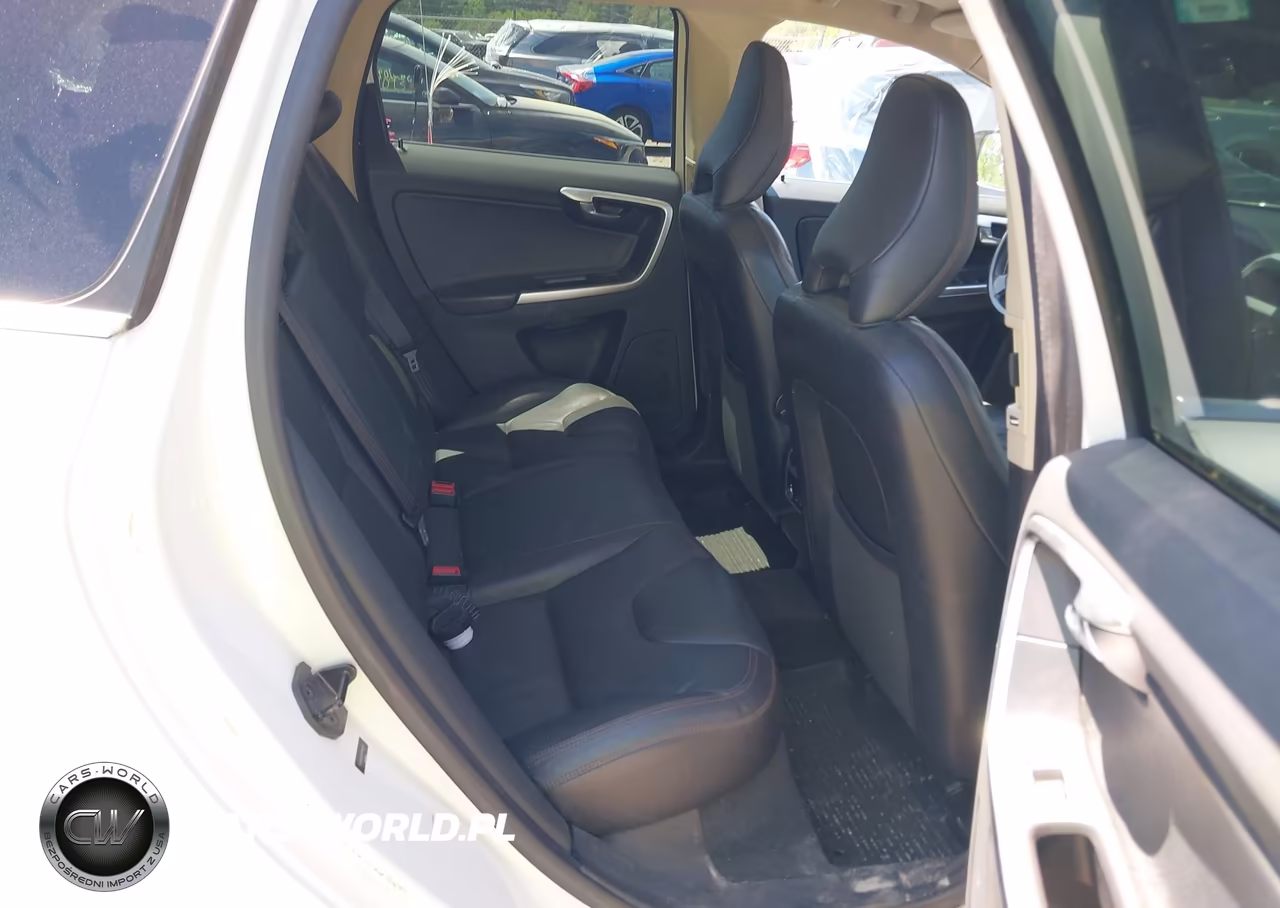 2010 Volvo Xc60 T6-T6 R-Design VIN:YV4992DZ5A2124270 - 8