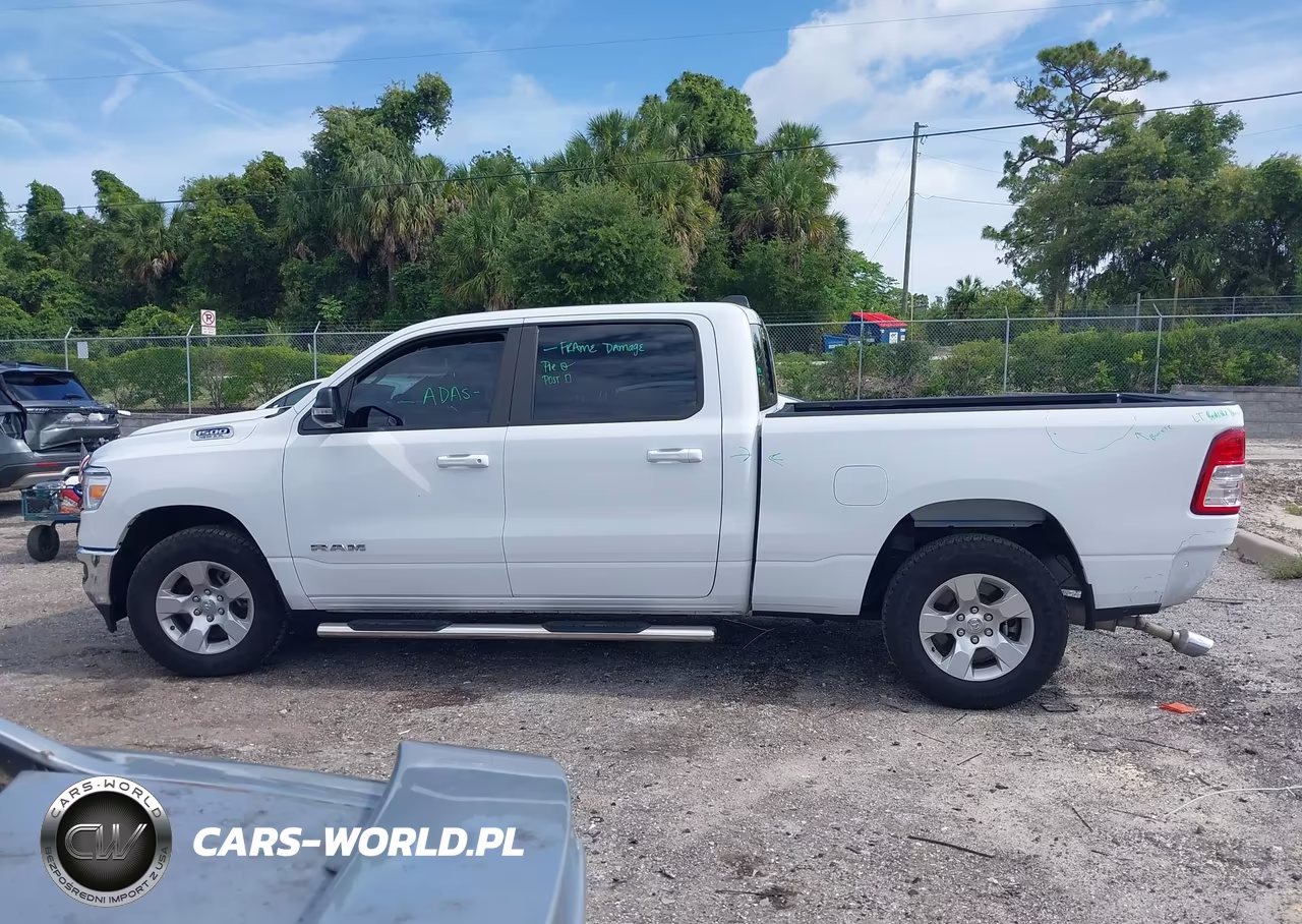 2021 Ram 1500 Big Horn 4X4 6'4 Box VIN:1C6SRFMT2MN756483 - 14