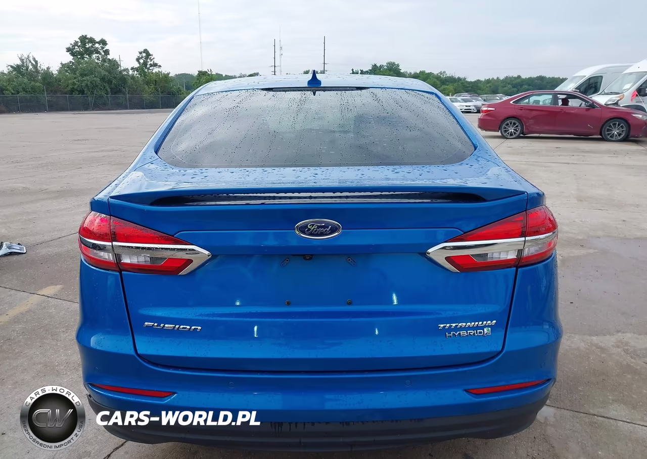 2019 Ford Fusion Hybrid Titanium VIN:3FA6P0RU4KR255321 - 17
