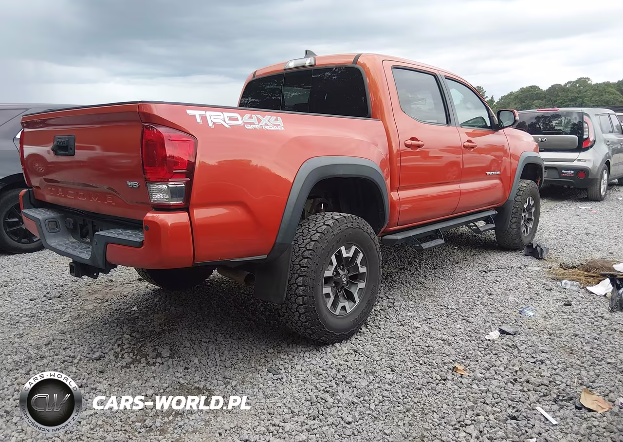 2017 Toyota Tacoma Trd Off Road VIN:3TMCZ5AN5HM092399 - 4