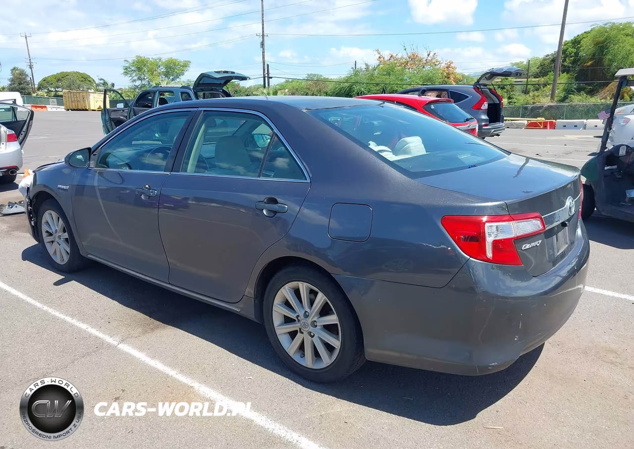 2013 Toyota Camry Hybrid Xle VIN:4T1BD1FK0DU064139 - 3