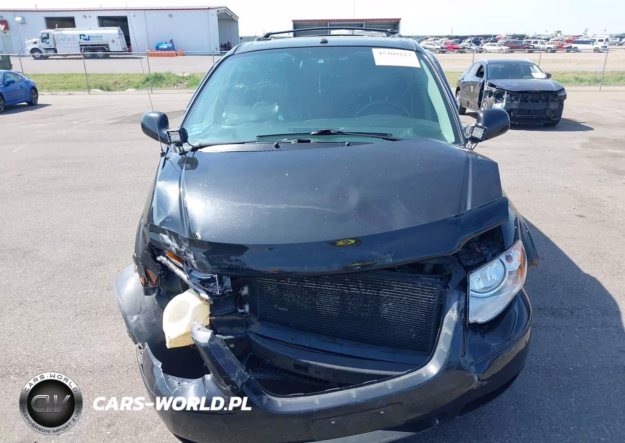 2006 Chrysler Town & Country Touring VIN:2A4GP54L46R874226 - 13