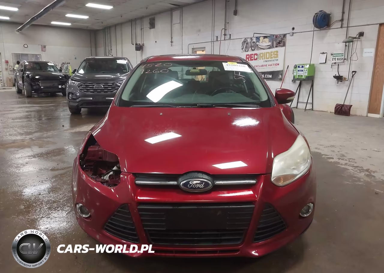 2014 Ford Focus Se VIN:1FADP3K28EL344040 - 13