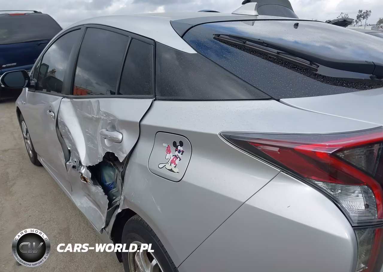 2017 Toyota Prius Two VIN:JTDKBRFU2H3045243 - 17