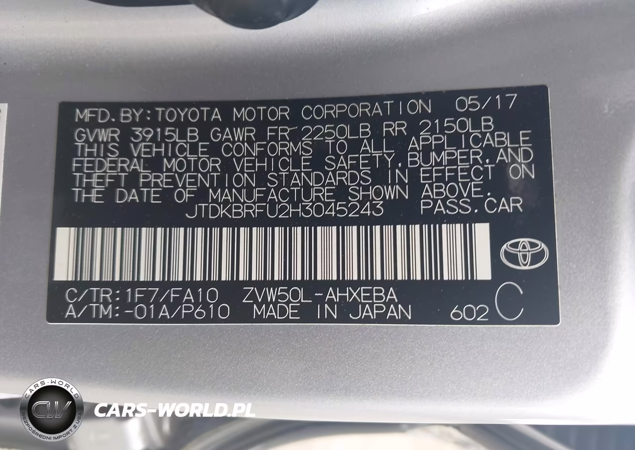2017 Toyota Prius Two VIN:JTDKBRFU2H3045243 - 9