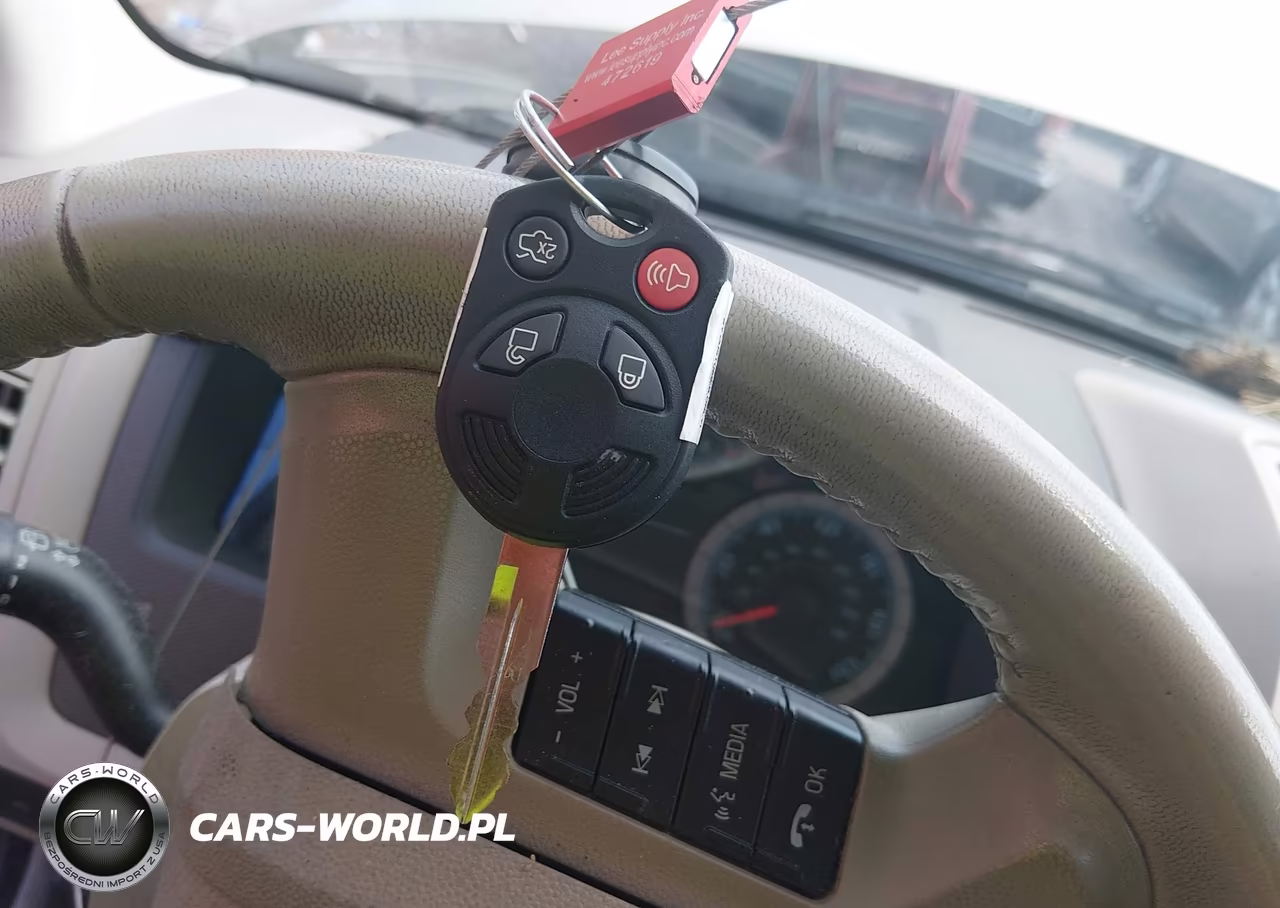 2010 Ford Escape VIN:1FMCU0D76AKA55112 - 11