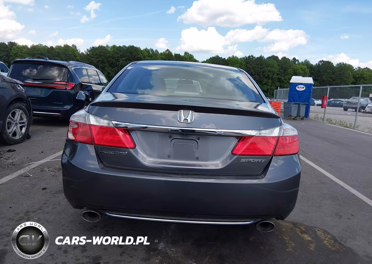 2015 Honda Accord Sport VIN:1HGCR2F58FA207290 - 16