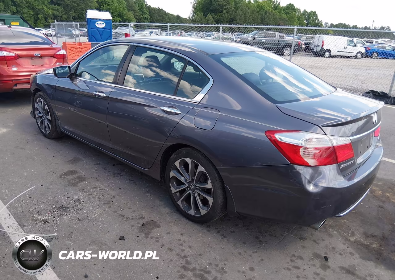 2015 Honda Accord Sport VIN:1HGCR2F58FA207290 - 3
