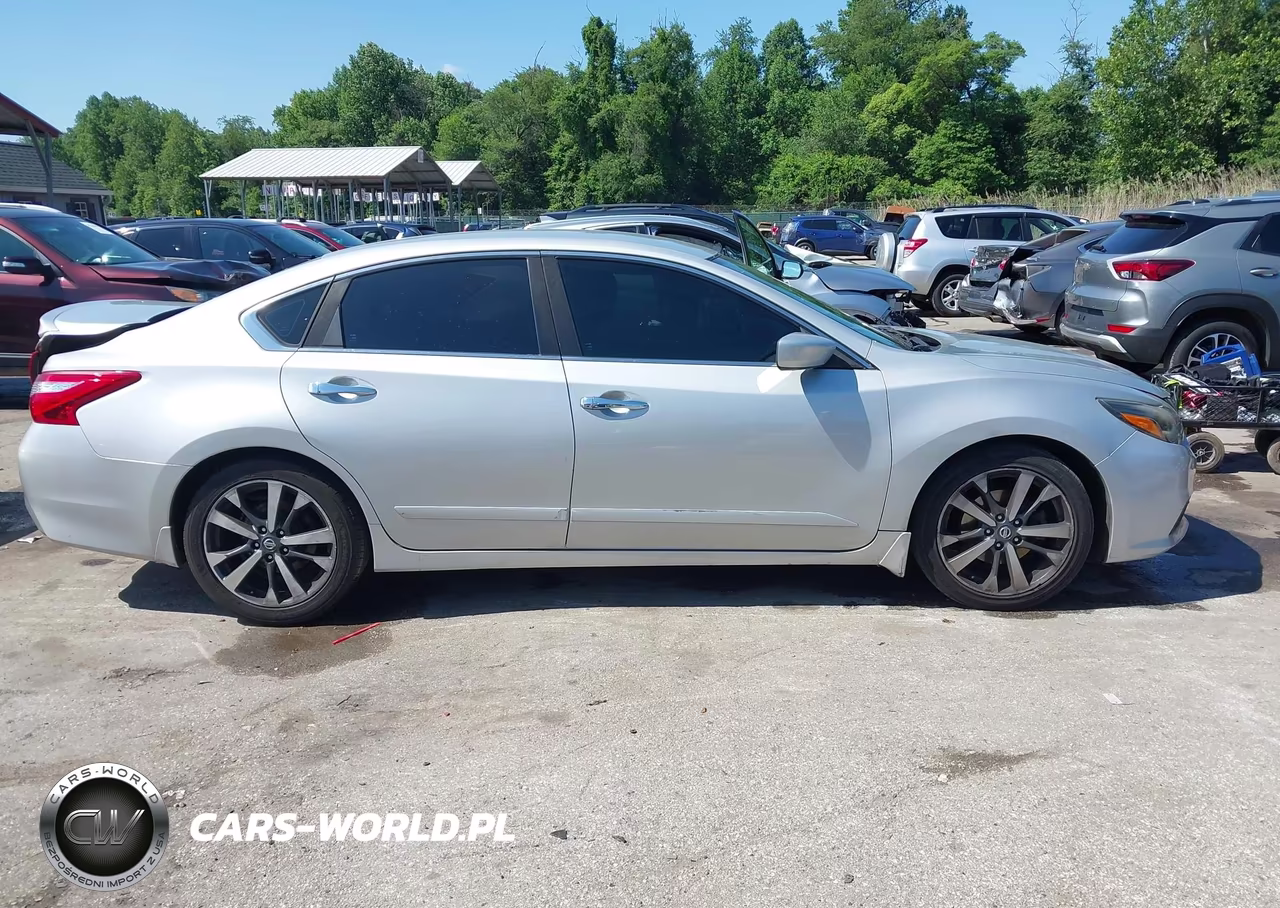 2016 Nissan Altima 2.5 Sr VIN:1N4AL3AP5GC266105 - 13