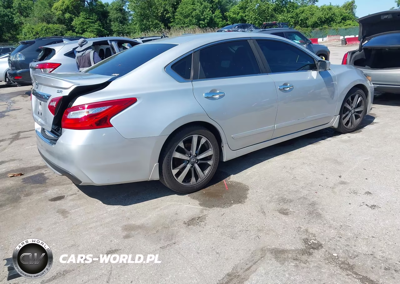 2016 Nissan Altima 2.5 Sr VIN:1N4AL3AP5GC266105 - 4