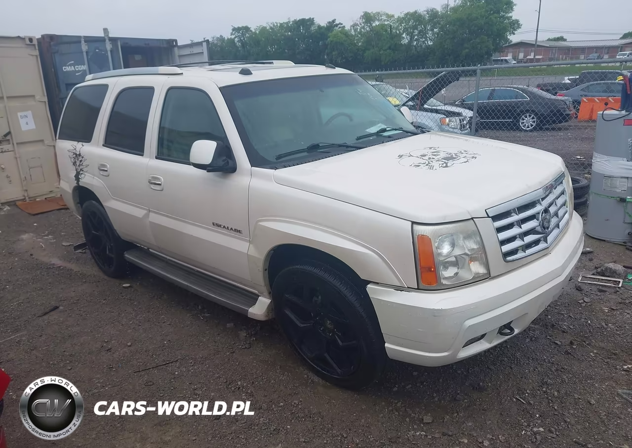 2005 Cadillac Escalade Standard