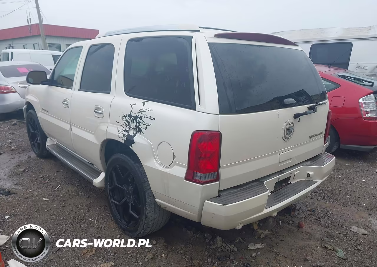2005 Cadillac Escalade Standard VIN:1GYEK63N95R258413 - 3