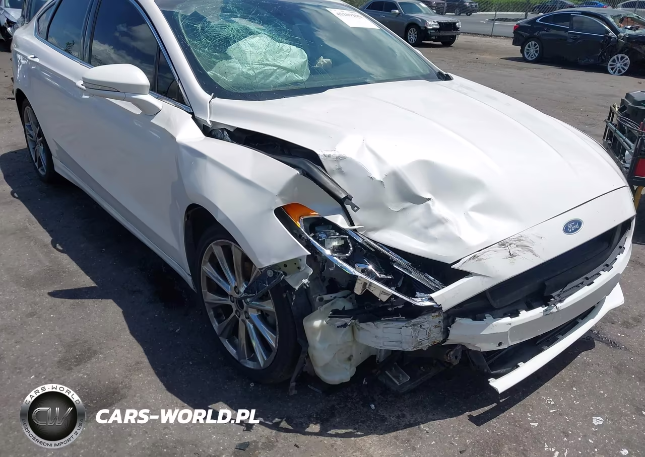 2017 Ford Fusion Platinum VIN:3FA6P0D92HR120608 - 6