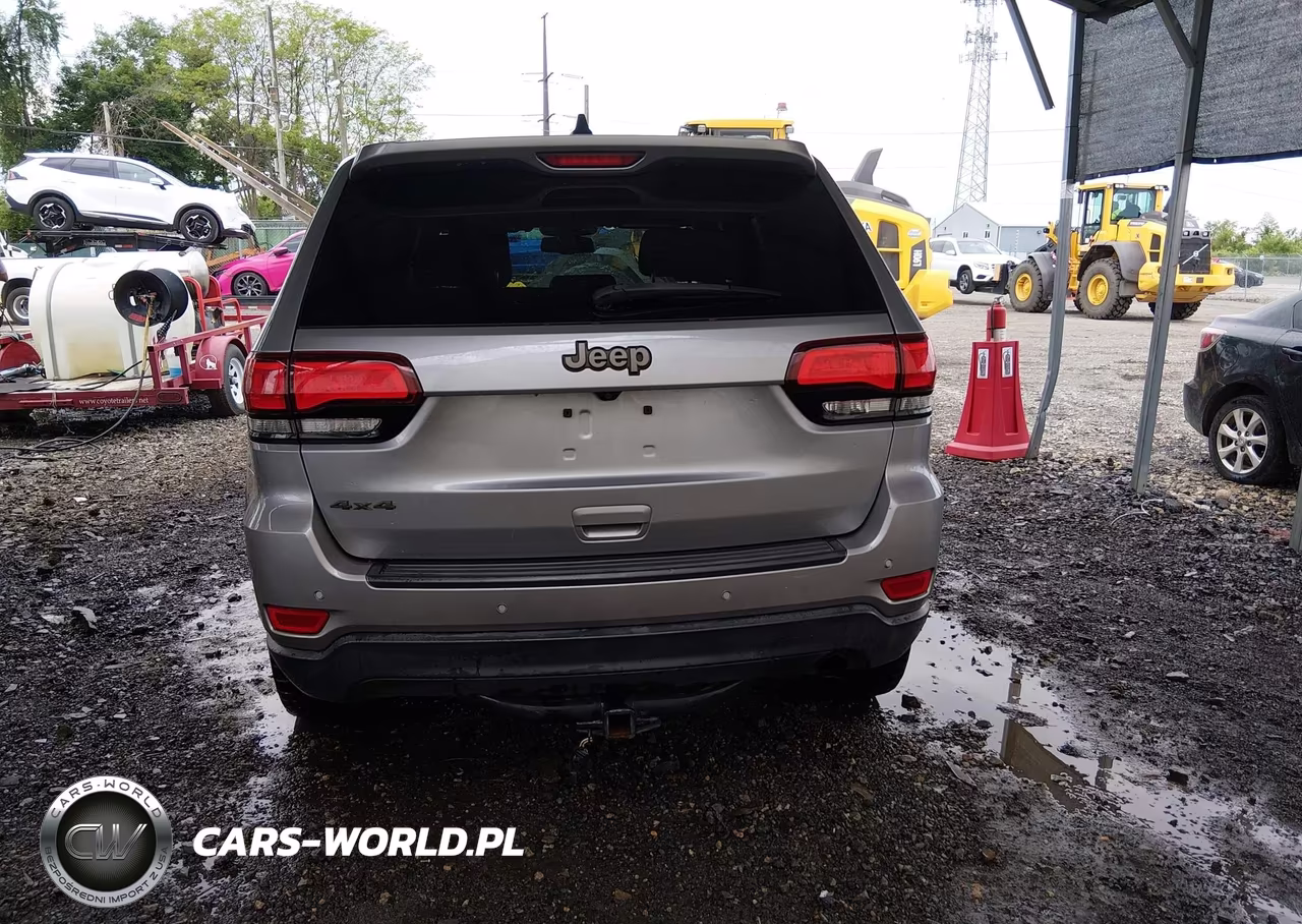 2016 Jeep Grand Cherokee 75Th Anniversary VIN:1C4RJFAG7GC389103 - 17