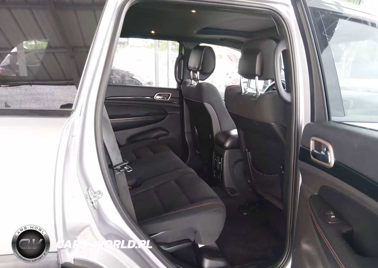 2016 Jeep Grand Cherokee 75Th Anniversary VIN:1C4RJFAG7GC389103 - 8