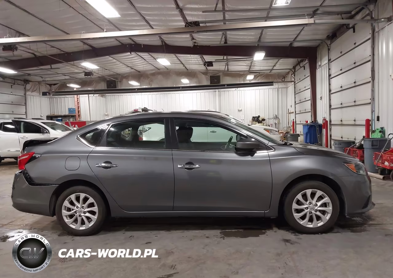 2018 Nissan Sentra S VIN:3N1AB7APXJL618128 - 13