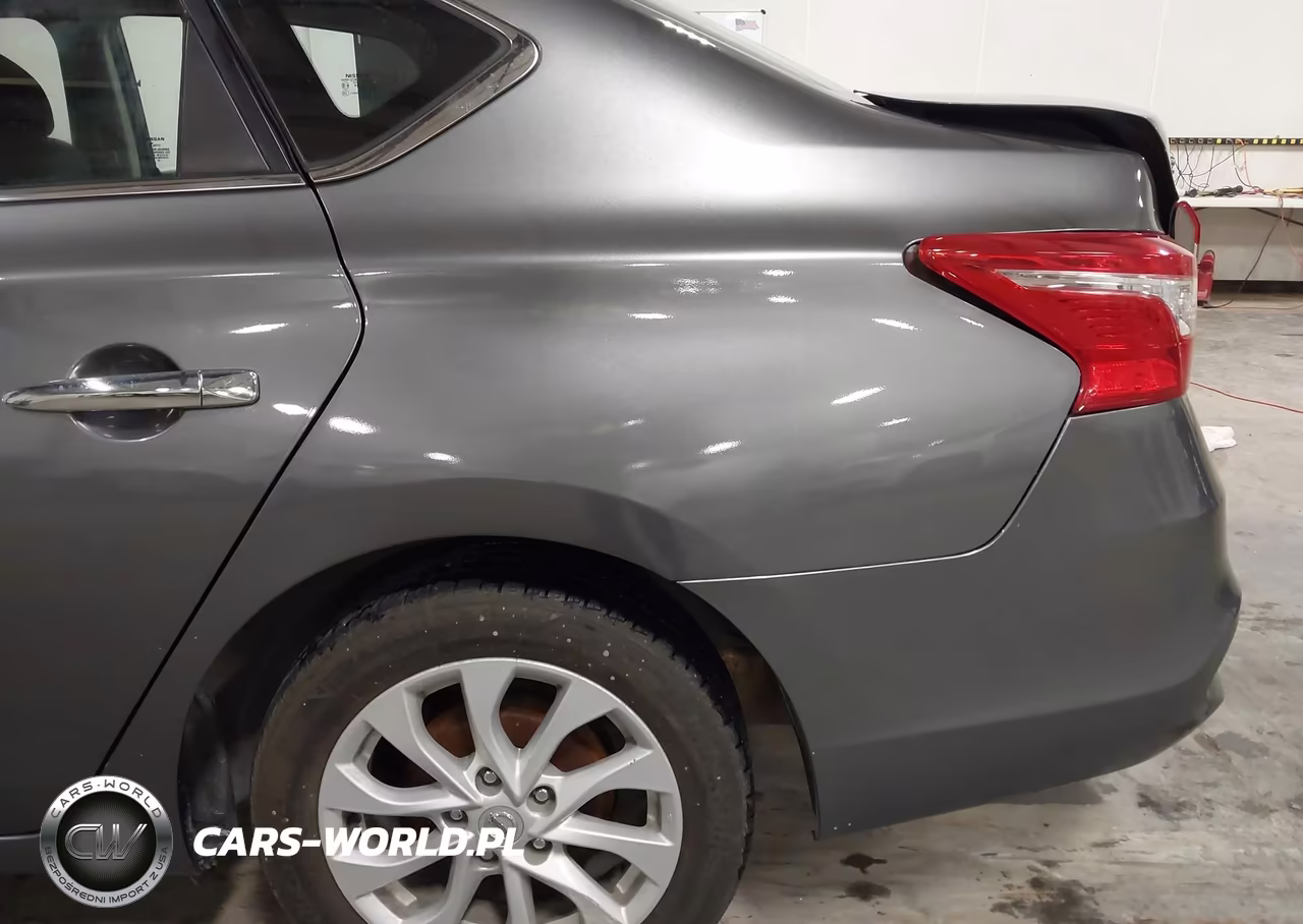 2018 Nissan Sentra S VIN:3N1AB7APXJL618128 - 18