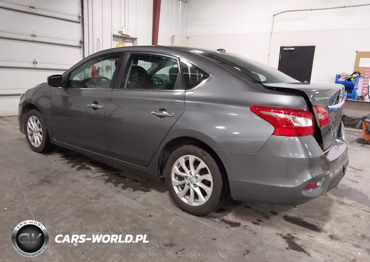 2018 Nissan Sentra S VIN:3N1AB7APXJL618128 - 3
