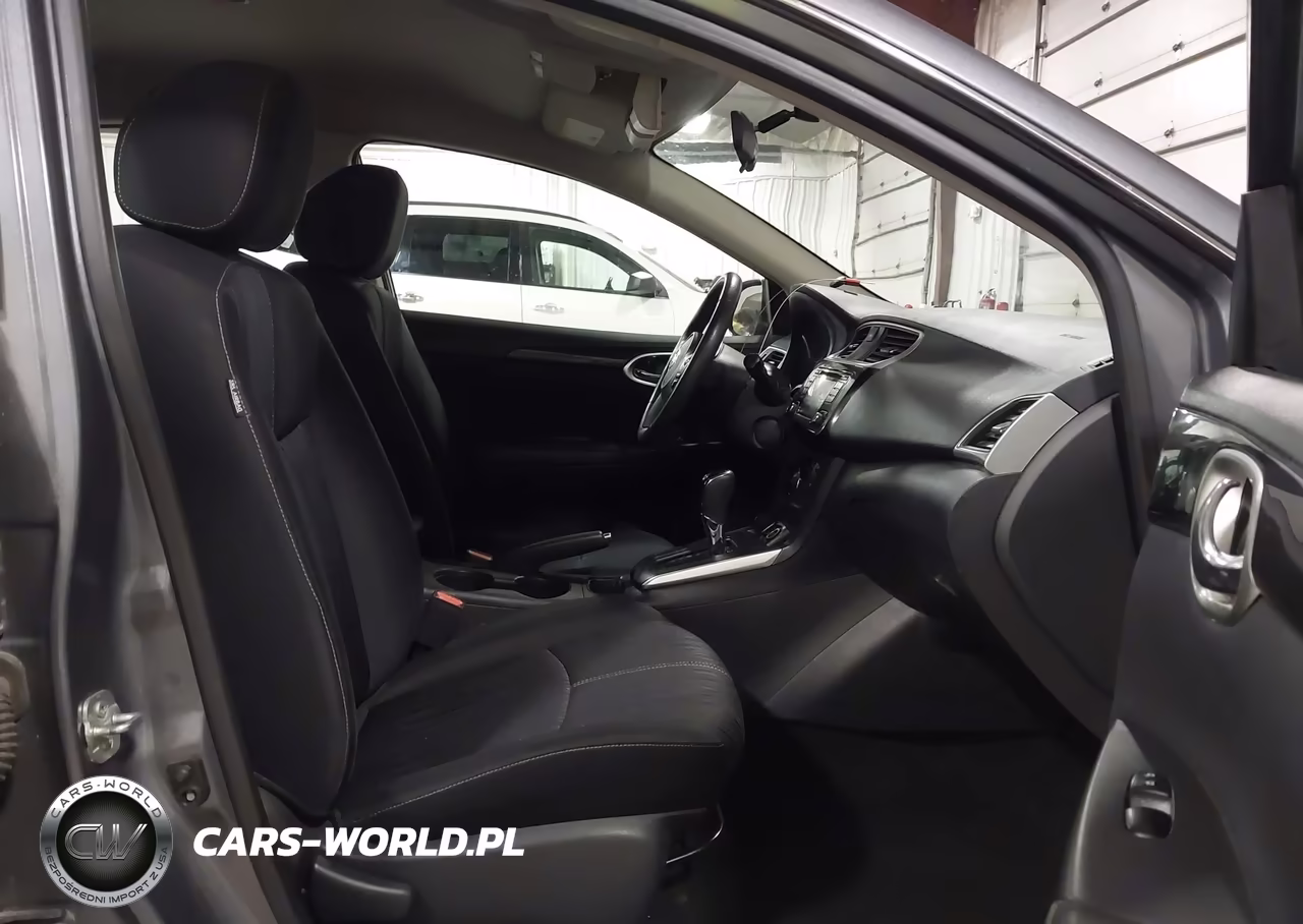 2018 Nissan Sentra S VIN:3N1AB7APXJL618128 - 5