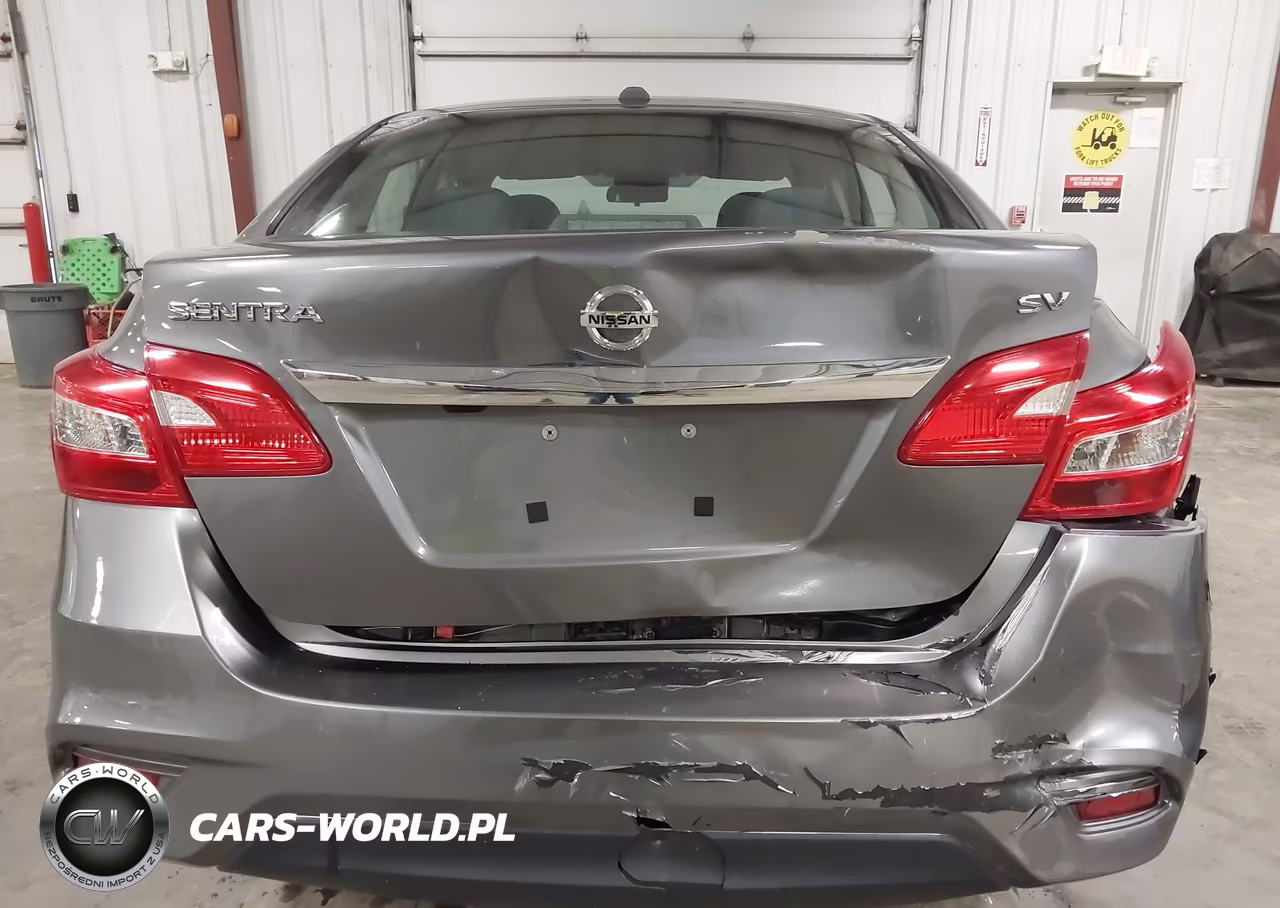 2018 Nissan Sentra S VIN:3N1AB7APXJL618128 - 6