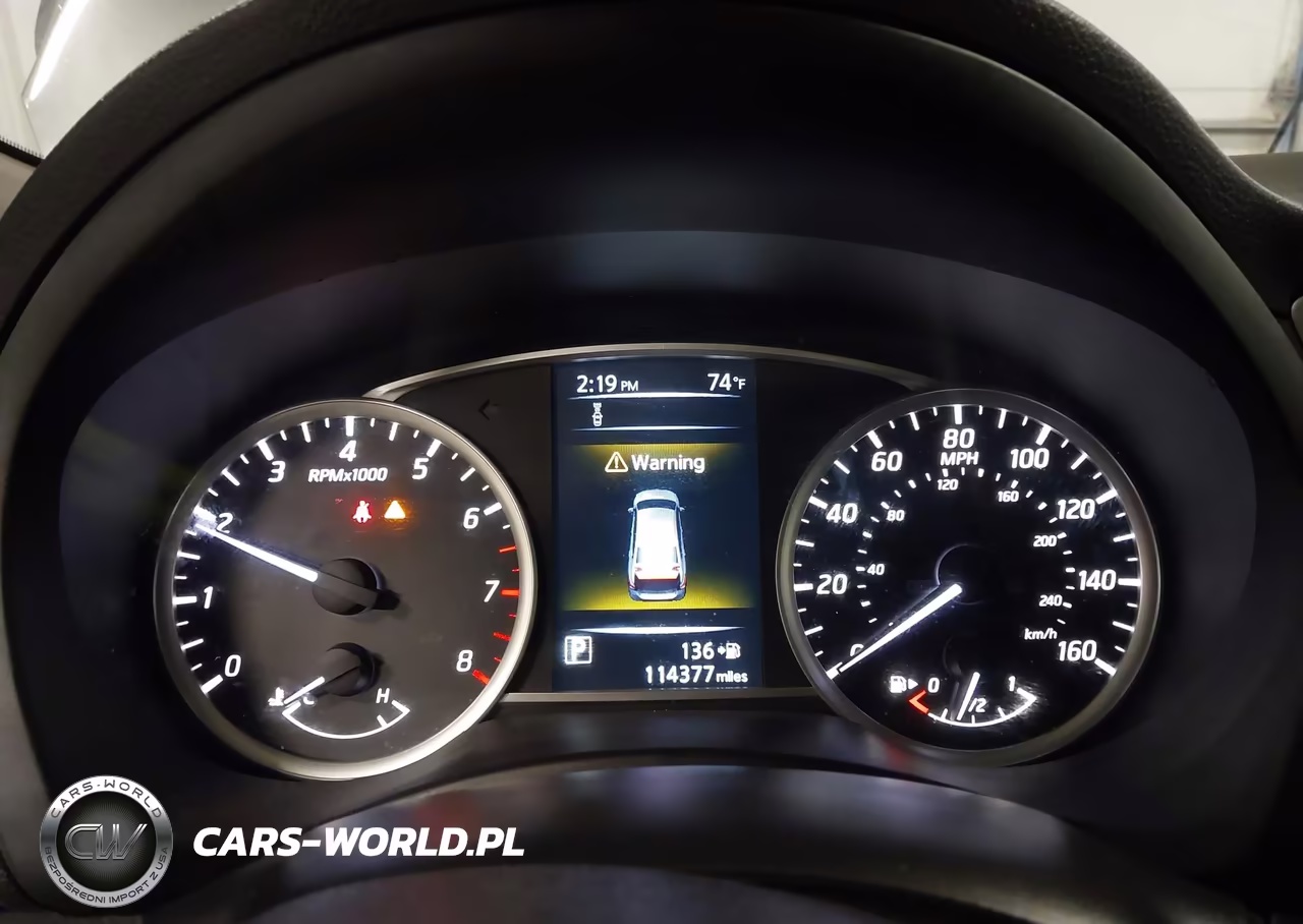 2018 Nissan Sentra S VIN:3N1AB7APXJL618128 - 7