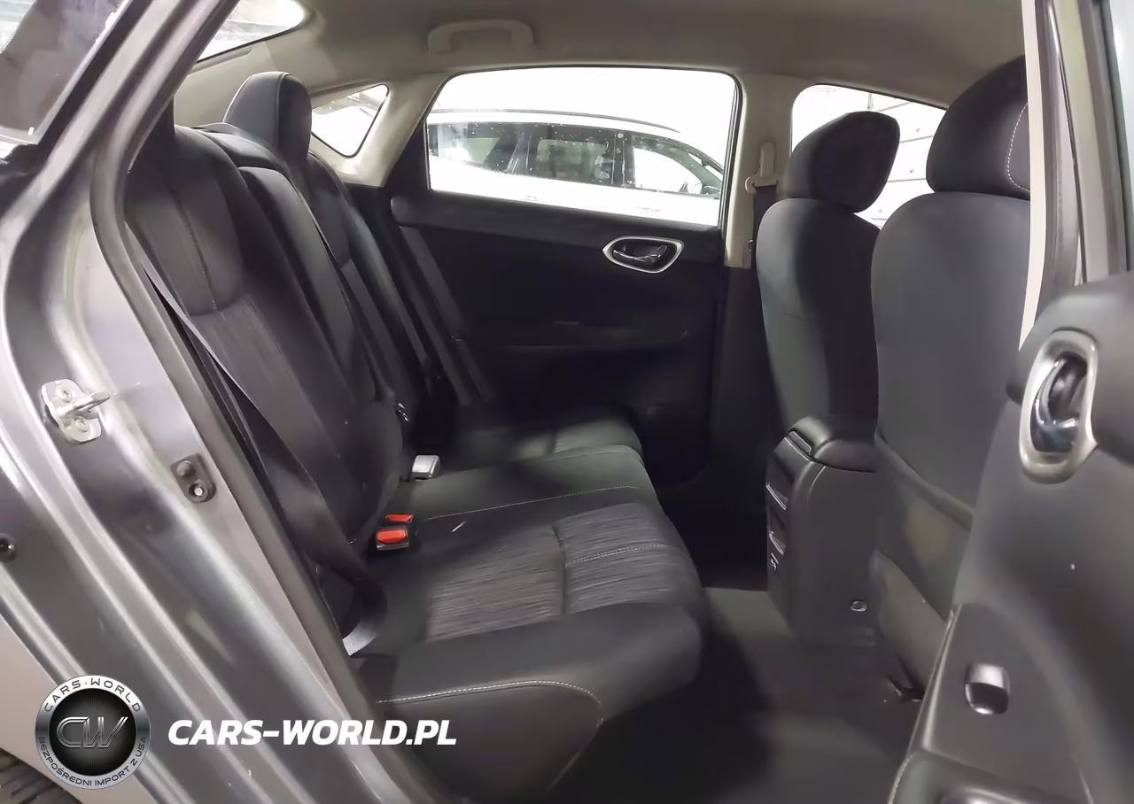 2018 Nissan Sentra S VIN:3N1AB7APXJL618128 - 8