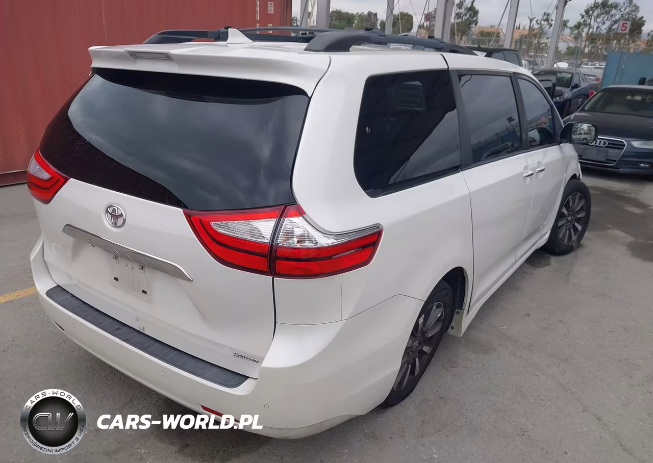 2019 Toyota Sienna Limited 7 Passenger VIN:5TDYZ3DC5KS997639 - 4