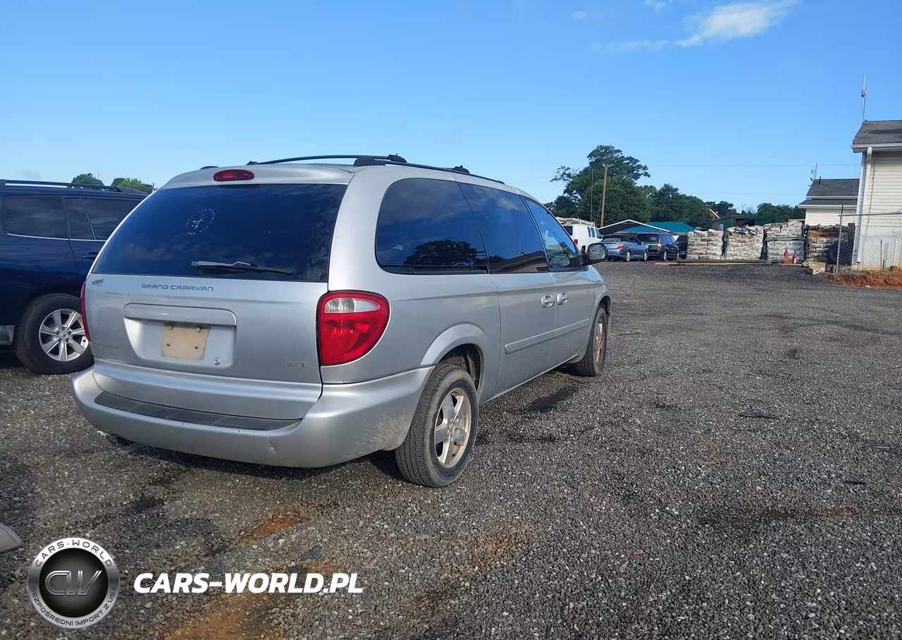 2005 Dodge Grand Caravan Sxt VIN:2D4GP44L95R186465 - 4