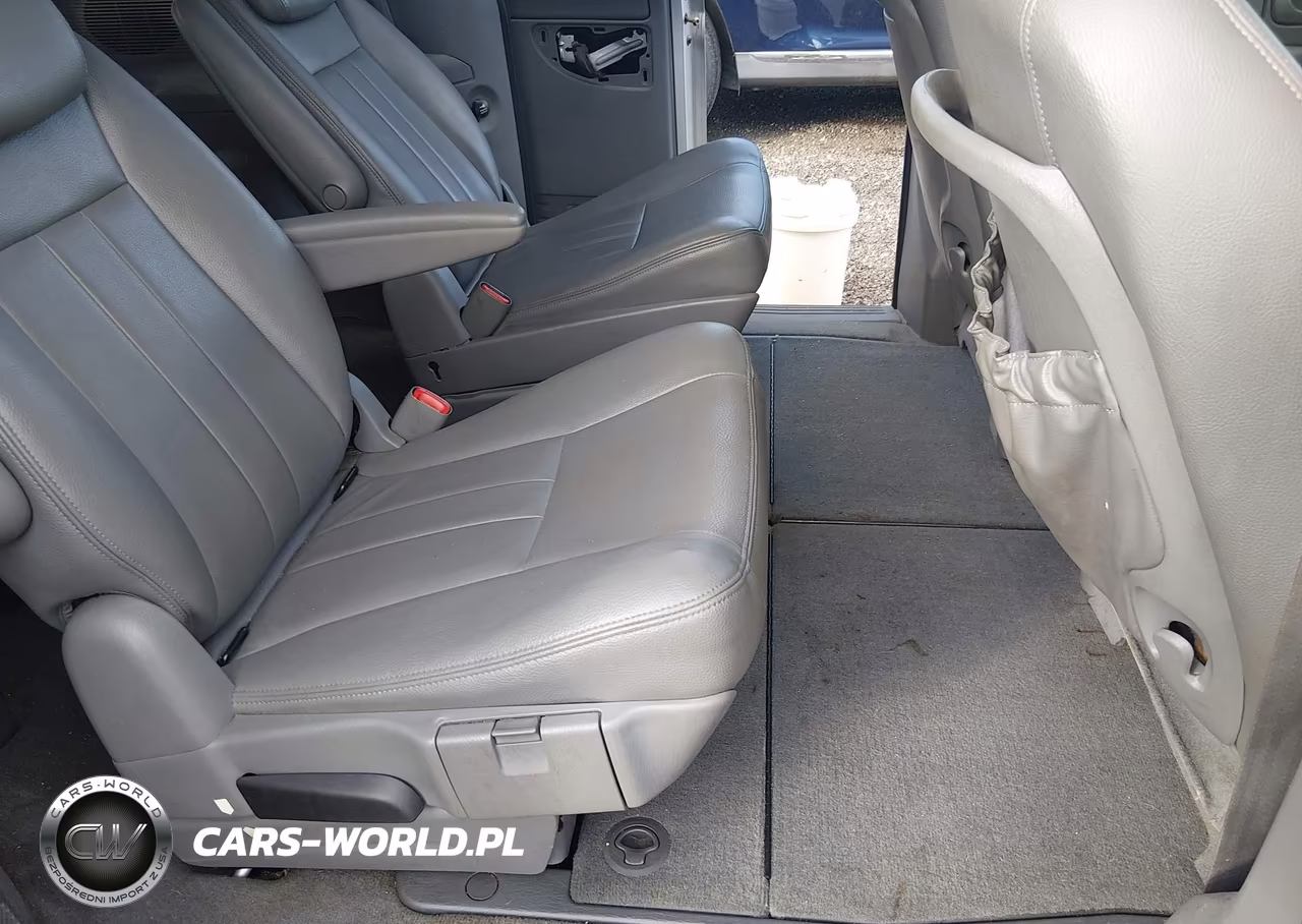 2005 Dodge Grand Caravan Sxt VIN:2D4GP44L95R186465 - 8