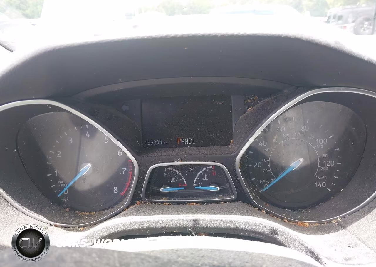 2016 Ford Focus Se VIN:1FADP3F23GL365259 - 7